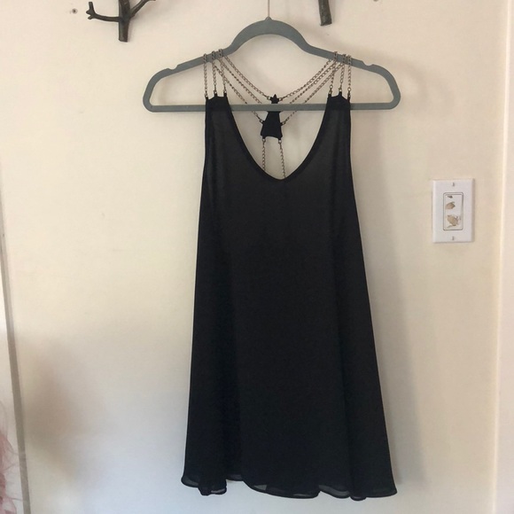 LF chain low back chiffon dress - Picture 2 of 4